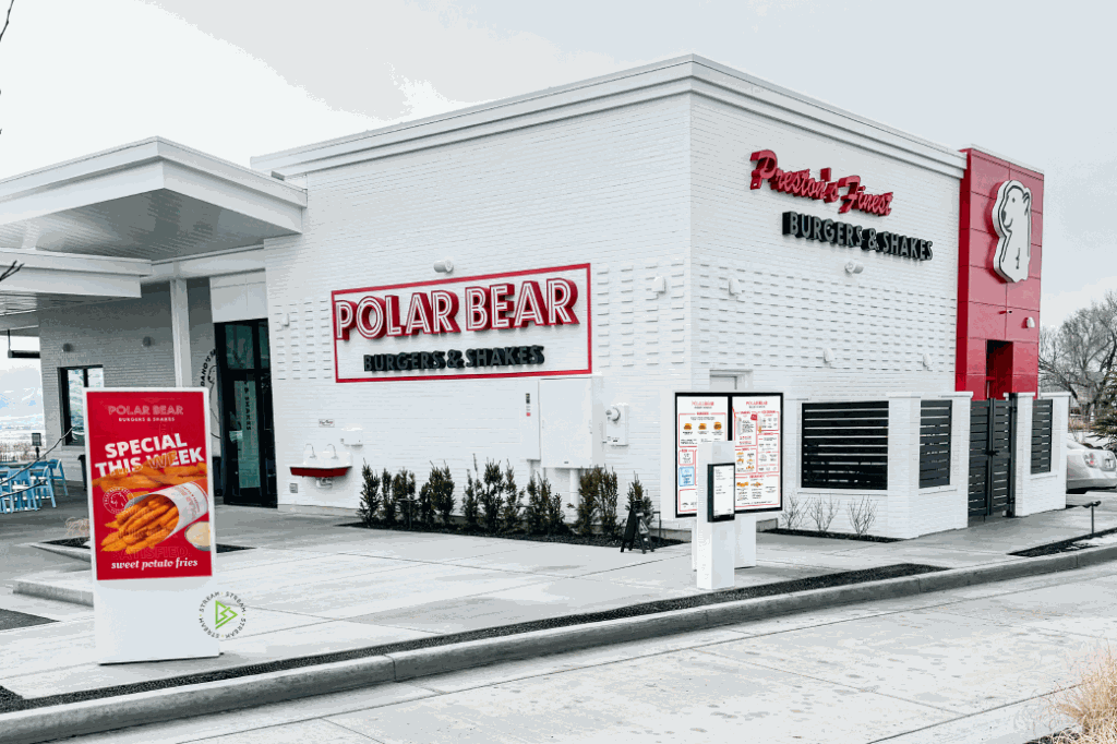 Fast Food Tech Trends 2024 STREAM